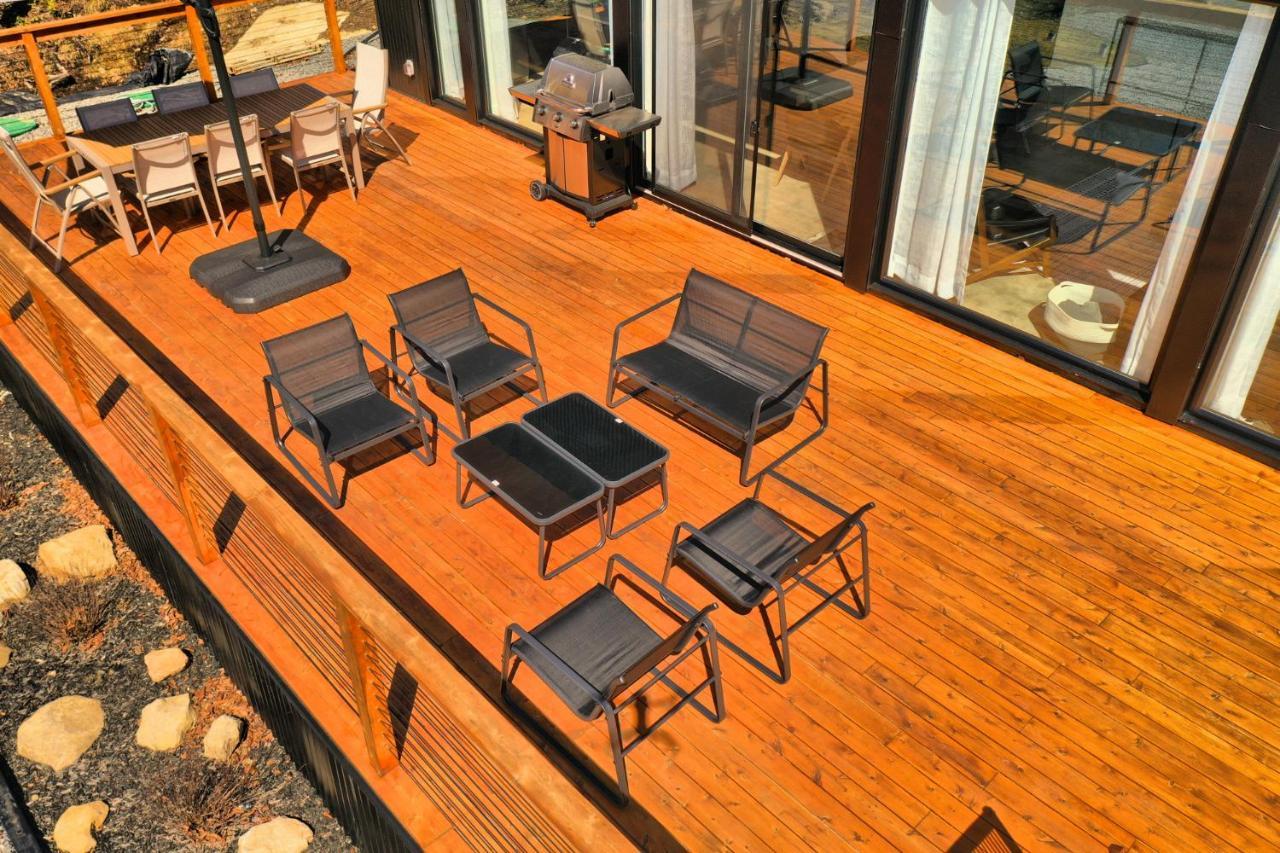 Kallm-Mont-Tremblant Chalet With Hot Tub, Pond & Beach On Private 7Acre Estate Lac-Superieur Dış mekan fotoğraf