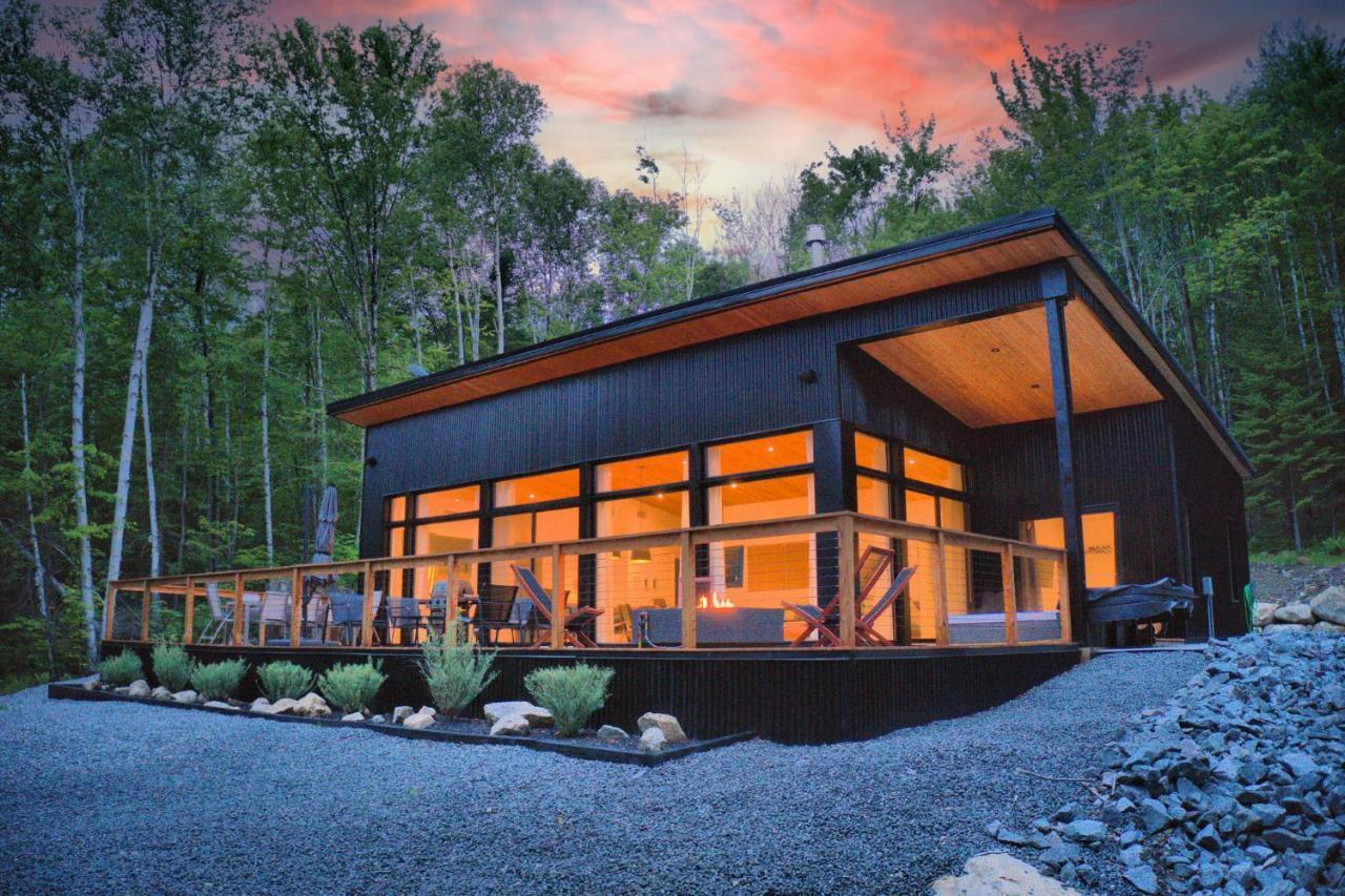 Kallm-Mont-Tremblant Chalet With Hot Tub, Pond & Beach On Private 7Acre Estate Lac-Superieur Dış mekan fotoğraf