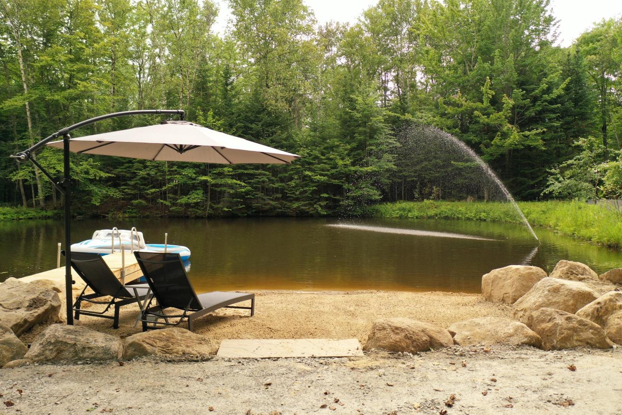 Kallm-Mont-Tremblant Chalet With Hot Tub, Pond & Beach On Private 7Acre Estate Lac-Superieur Dış mekan fotoğraf